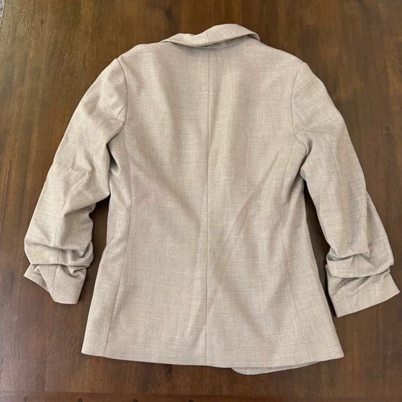 H&M Beige Blazer for Women - Picture 4 of 4